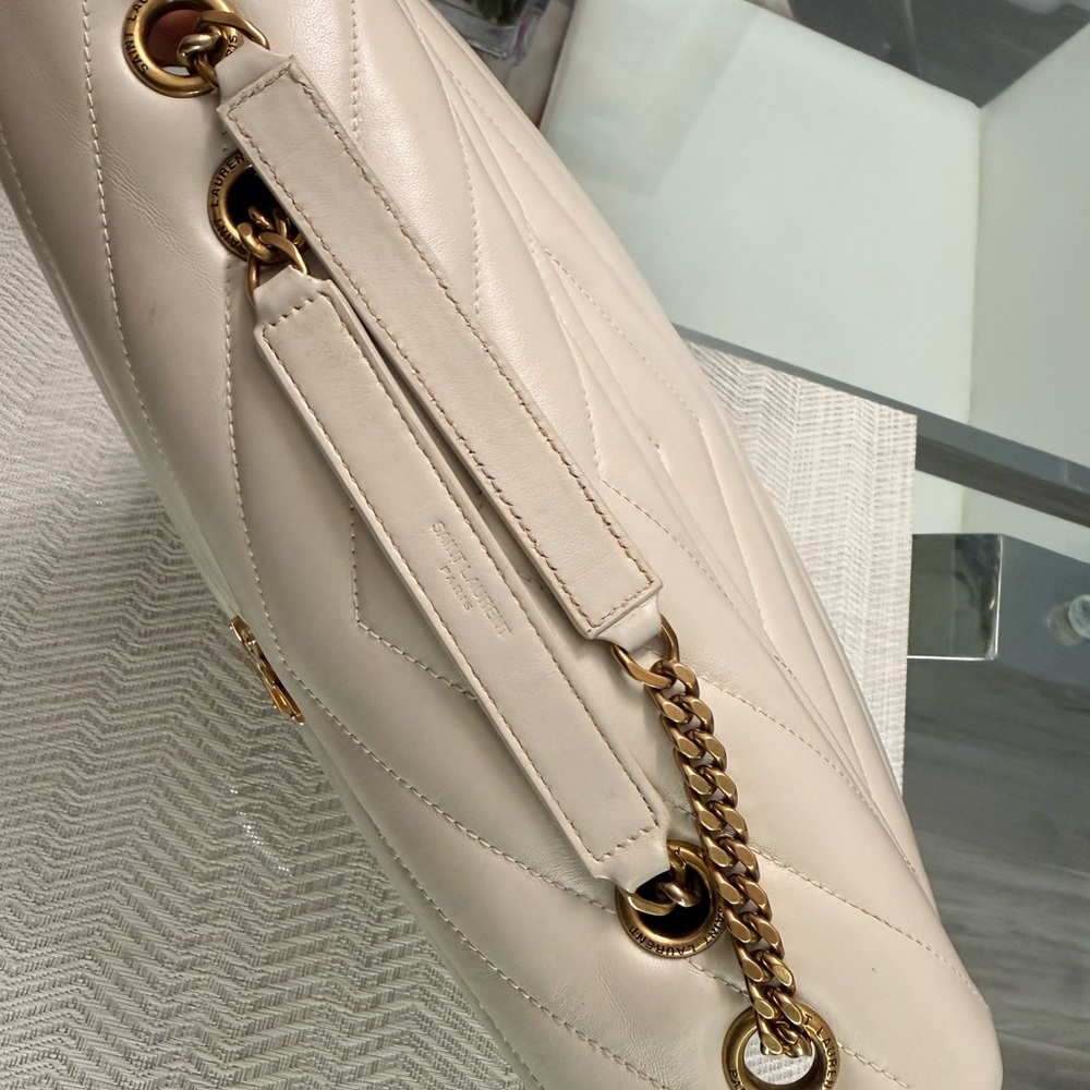 Yves Saint Laurent Ivory Quilted Shoulder Bag - Picture 4 of 6